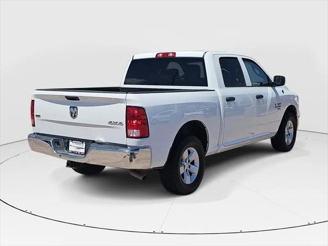 2022 Ram 1500 Classic SLT Crew Cab 4x4 5'7" Box