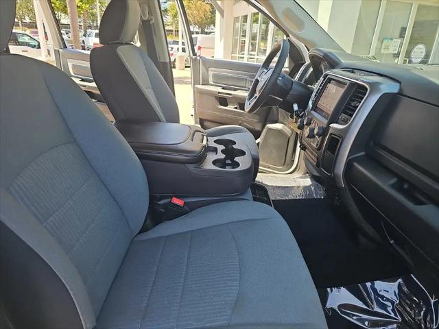 2022 Ram 1500 Classic SLT Crew Cab 4x4 5'7" Box