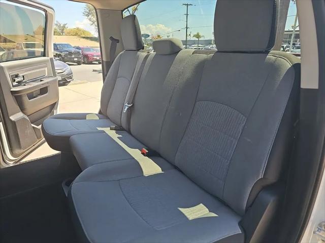2022 Ram 1500 Classic SLT Crew Cab 4x4 5'7" Box