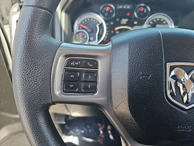 2022 Ram 1500 Classic SLT Crew Cab 4x4 5'7" Box