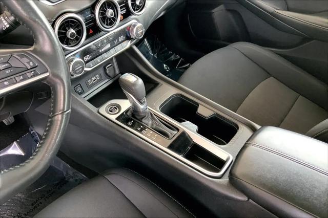 2024 Nissan Sentra SV Xtronic CVT