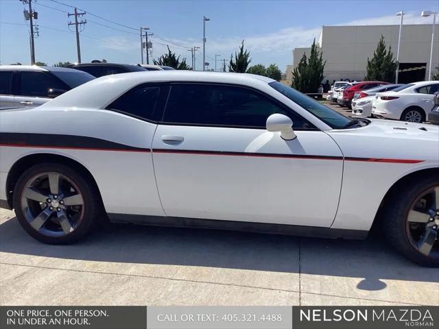 2014 Dodge Challenger R/T Plus