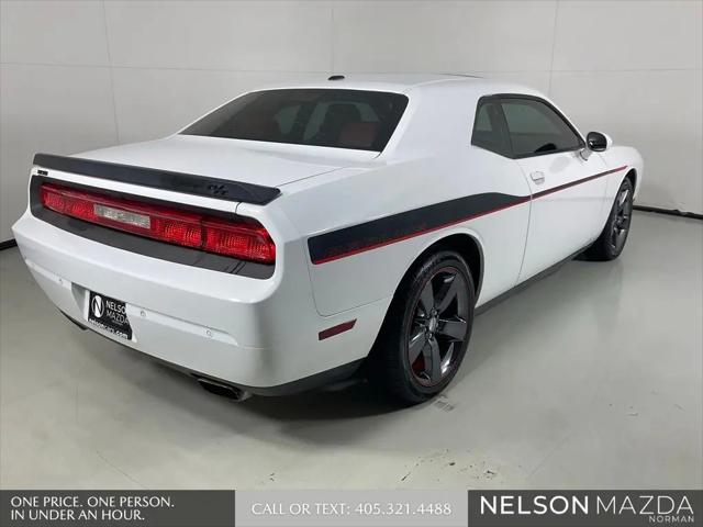 2014 Dodge Challenger R/T Plus