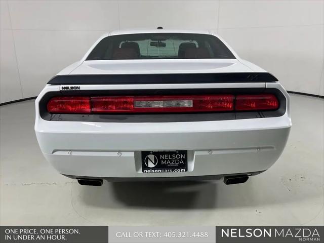 2014 Dodge Challenger R/T Plus