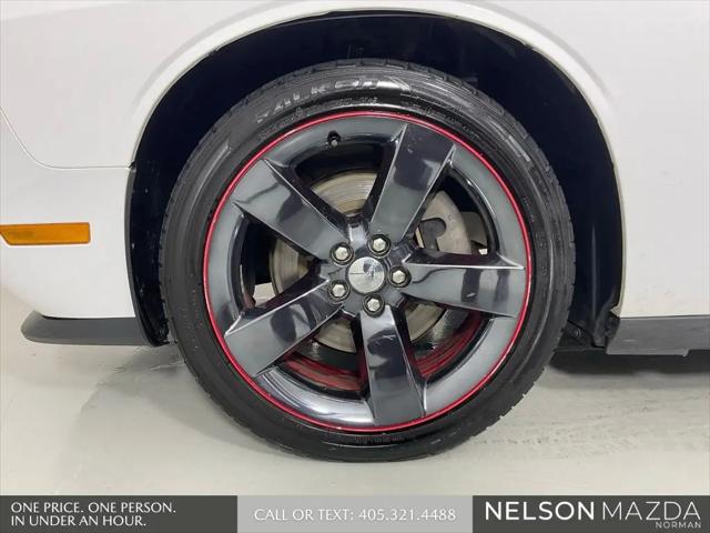 2014 Dodge Challenger R/T Plus