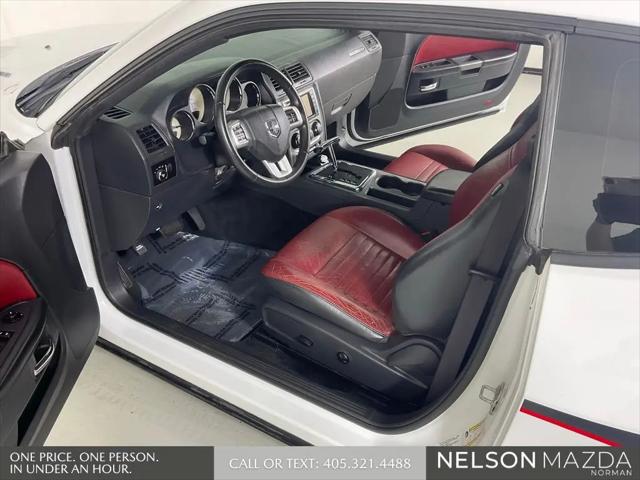 2014 Dodge Challenger R/T Plus