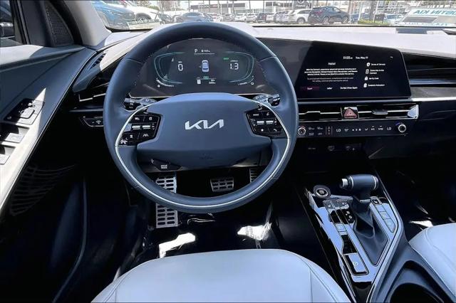 2025 Kia Niro EX Touring