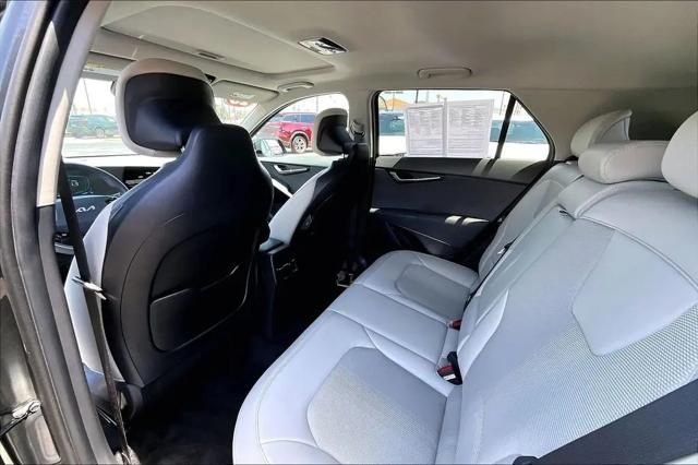 2025 Kia Niro EX Touring