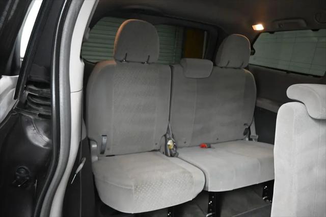 2018 Toyota Sienna LE 8 Passenger