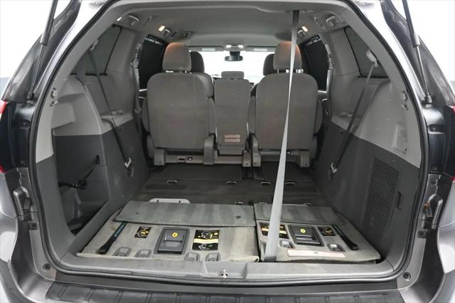 2018 Toyota Sienna LE 8 Passenger