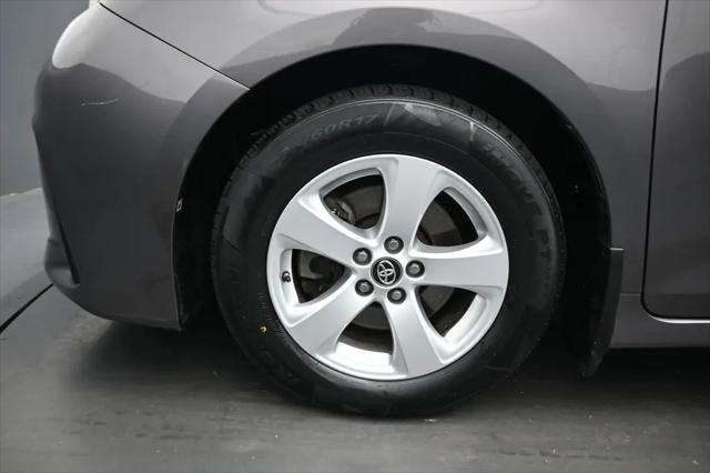 2018 Toyota Sienna LE 8 Passenger