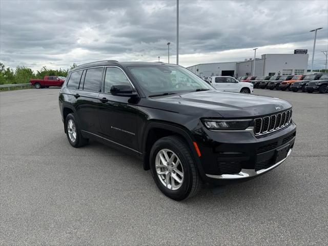 2023 Jeep Grand Cherokee L Laredo 4x4