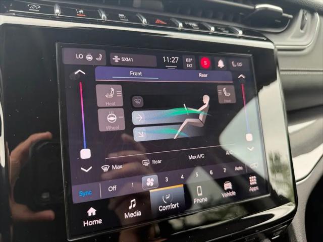 2023 Jeep Grand Cherokee L Laredo 4x4