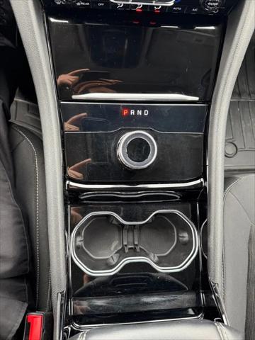 2023 Jeep Grand Cherokee L Laredo 4x4