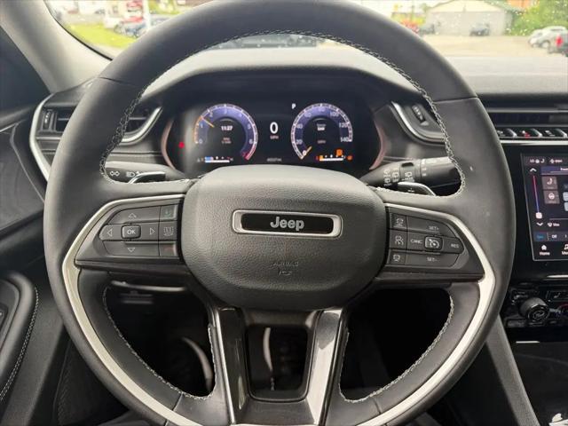 2023 Jeep Grand Cherokee L Laredo 4x4