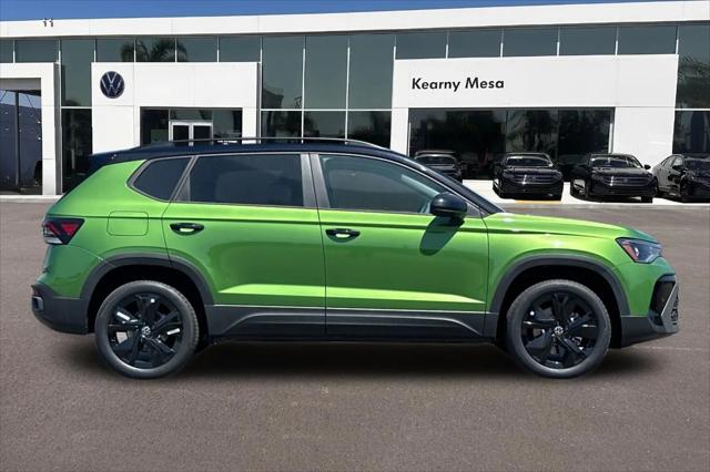 2026 Volkswagen Taos SE Black