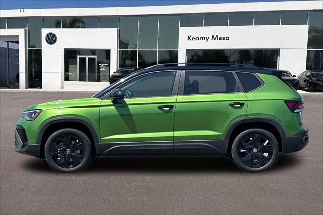 2026 Volkswagen Taos SE Black