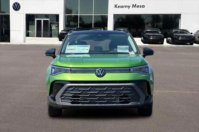 2026 Volkswagen Taos SE Black
