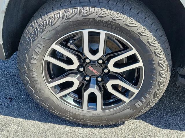 2024 GMC Yukon 4WD AT4