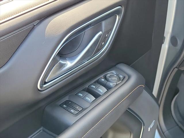 2024 GMC Yukon 4WD AT4