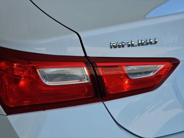 2020 Chevrolet Malibu FWD 1FL