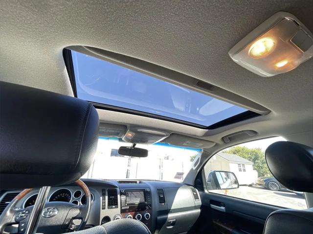 2011 Toyota Tundra Limited 5.7L V8