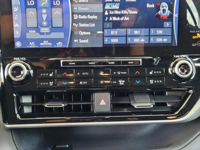 2022 Toyota Highlander Platinum