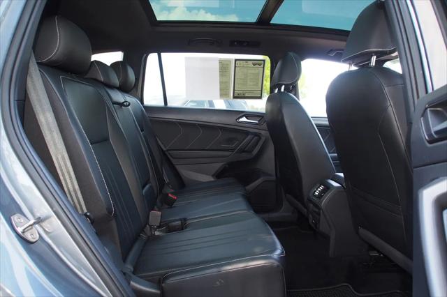 2022 Volkswagen Tiguan 2.0T SE R-Line Black