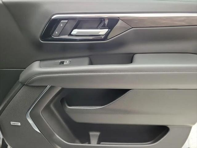 2025 Chevrolet Tahoe 4WD LT