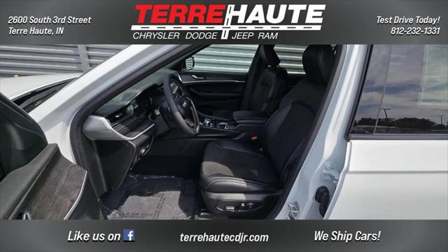 2026 Jeep Grand Cherokee L Altitude 4x4
