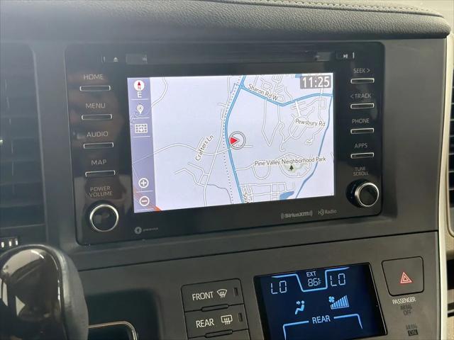 2020 Toyota Sienna XLE