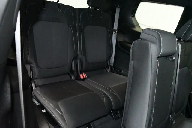 2024 Jeep Grand Cherokee L Laredo X 4x4