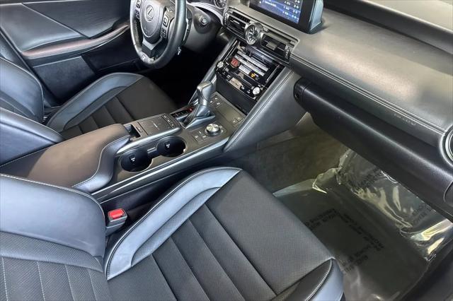 2025 Lexus IS 350 F SPORT