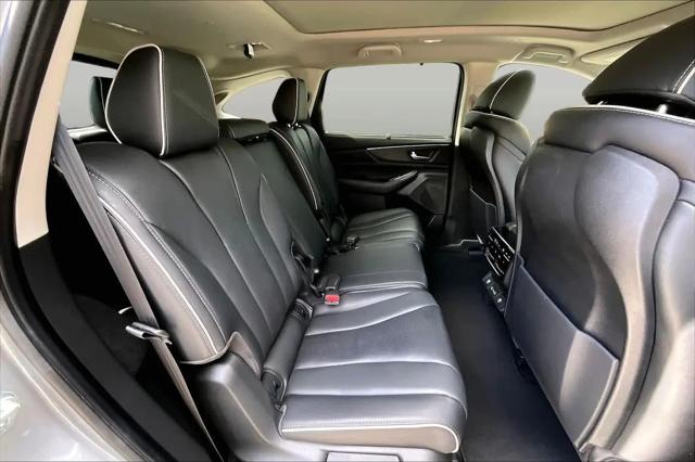 2022 Acura MDX Advance Package