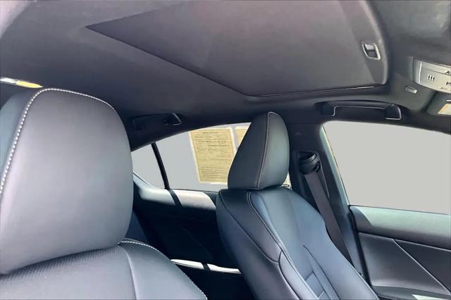 2023 Lexus IS 350 F SPORT