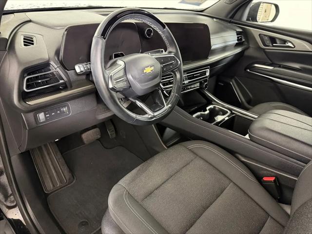 2025 Chevrolet Traverse AWD LT