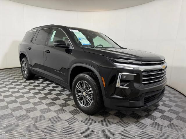 2025 Chevrolet Traverse AWD LT