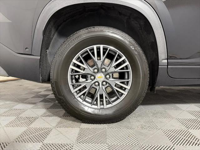 2025 Chevrolet Traverse AWD LT