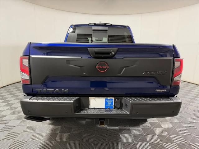 2024 Nissan Titan Crew Cab PRO-4X 4x4