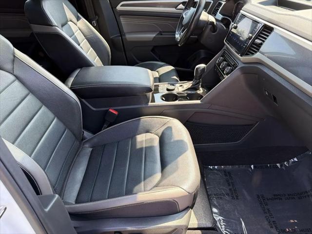 2022 Volkswagen Atlas 3.6L V6 SEL Premium R-Line