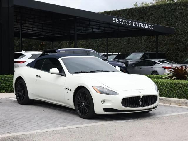 2011 Maserati GranTurismo Standard