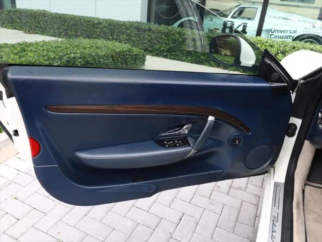 2011 Maserati GranTurismo Standard
