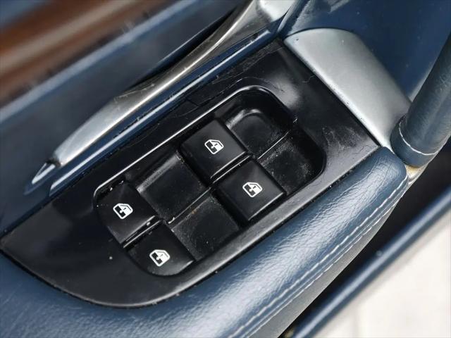 2011 Maserati GranTurismo Standard