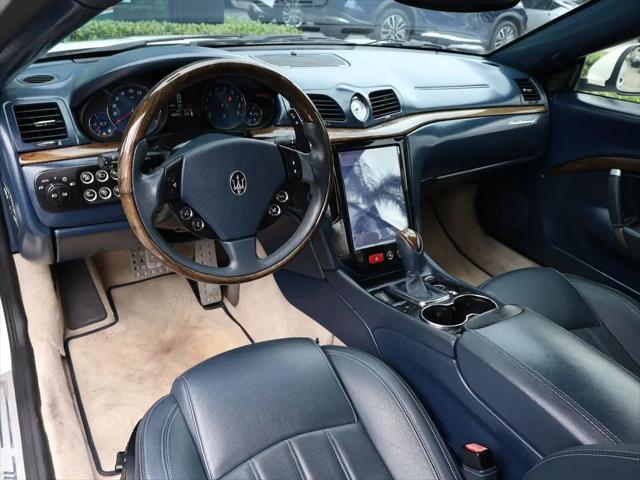 2011 Maserati GranTurismo Standard