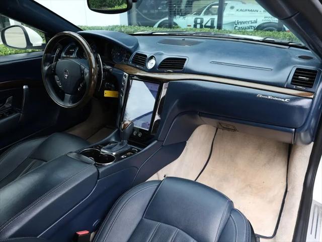 2011 Maserati GranTurismo Standard