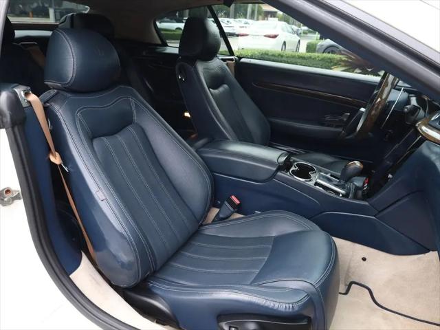 2011 Maserati GranTurismo Standard