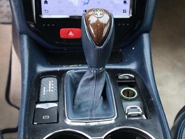 2011 Maserati GranTurismo Standard