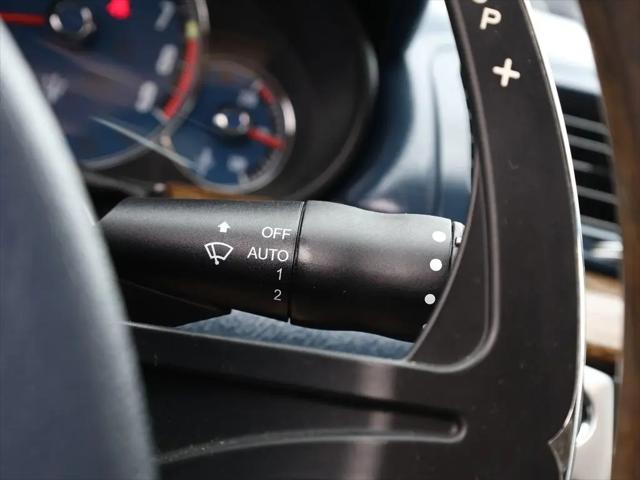 2011 Maserati GranTurismo Standard