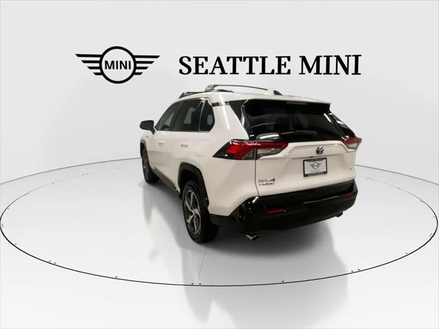 2024 Toyota RAV4 Prime SE