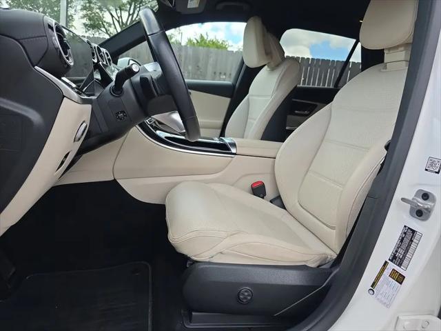 2023 Mercedes-Benz GLC SUV